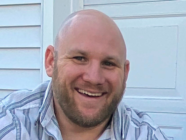 Therapist Matt Baloun