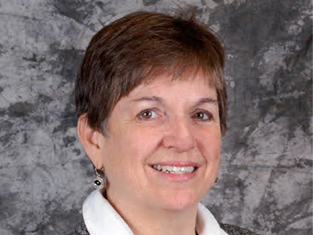 Barbara Thomas headshot 
