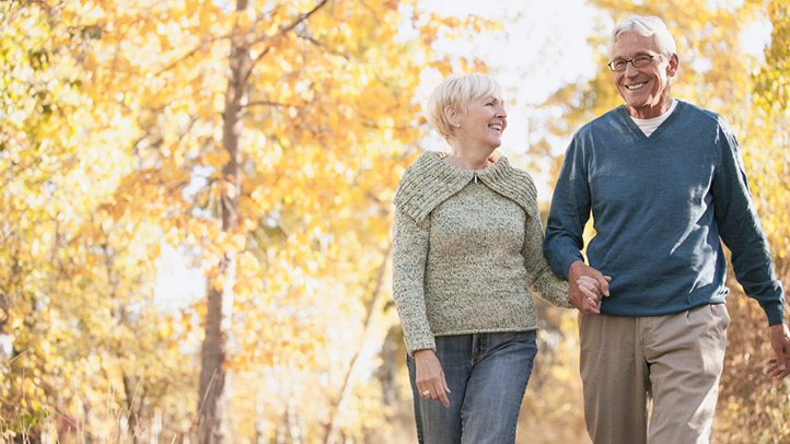 couple holding hands